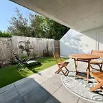 Chic With Beautiful Terrace In La Rochelle (Charente-Maritime)