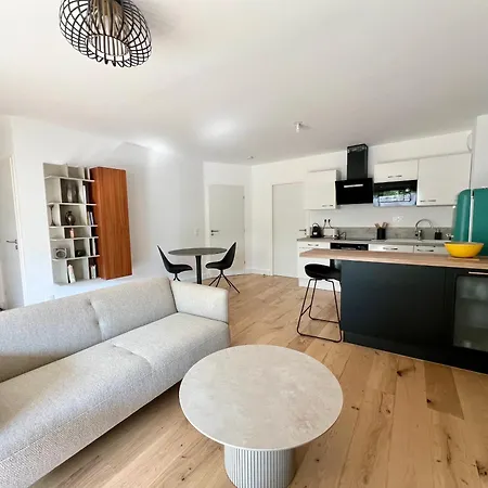 Chic With Beautiful Terrace In La Rochelle Apartment *
