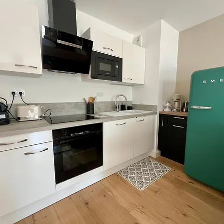 Chic With Beautiful Terrace In Апартаменты