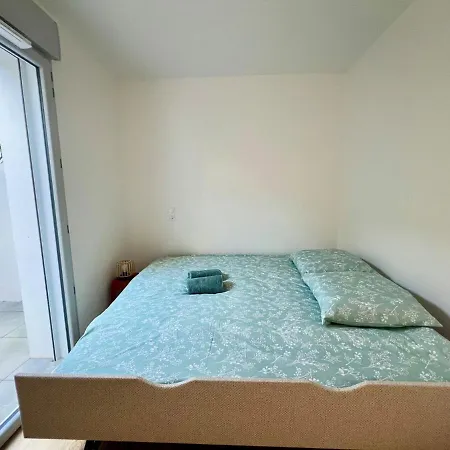 Apartman Chic With Beautiful Terrace In
