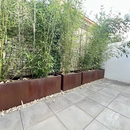 Apartman Chic With Beautiful Terrace In